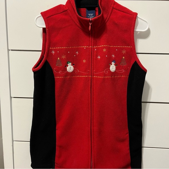 Vintage Christmas Embroidered Vest - Picture 2 of 5